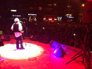 Edip Akbayram Sahne Konser Fiyatı,