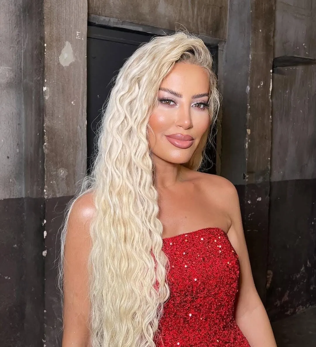 Maral iletişim numarası +905412323051,